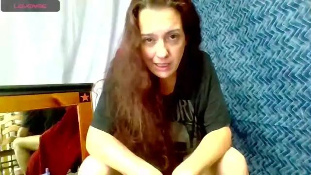 Image 3 of hotnursegonrogue Stream on Chaturbate on 22 months ago