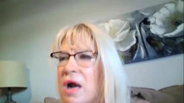 Image 10 of hotpepperrose Stream on Chaturbate on 2 months ago