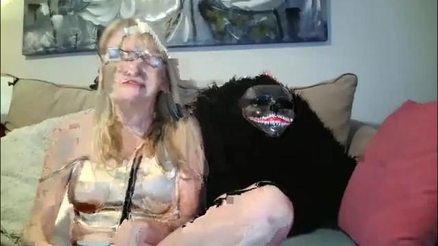 Image 3 of hotpepperrose Stream on Chaturbate on 25 days ago