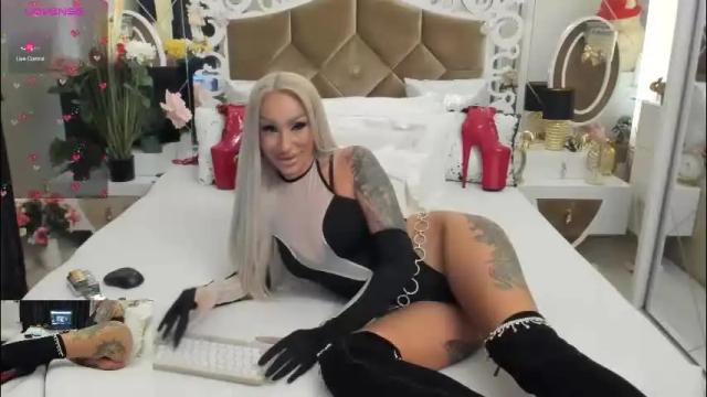 Image 11 of hotred69xxx Stream on Chaturbate on 2 months ago