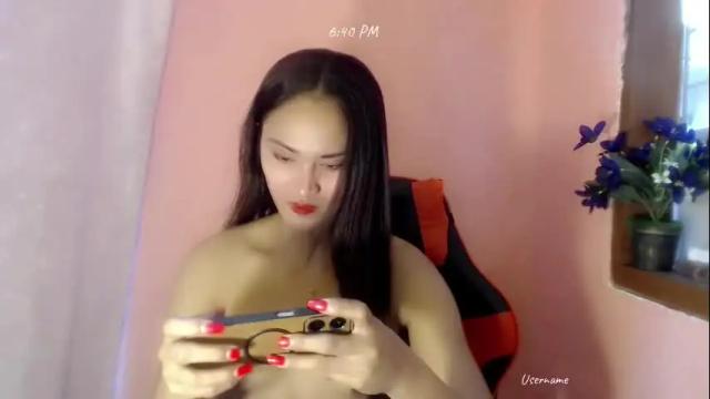 Image 3 of hotscarletcumxx Stream on Chaturbate on 1 month ago