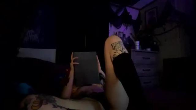 Image 6 of hotsforpariah Stream on Chaturbate on 22 months ago