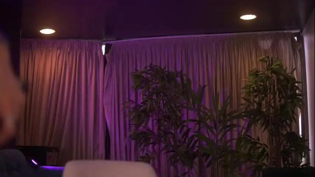 Image 10 of hotskinnyx Stream on Chaturbate on 24 days ago