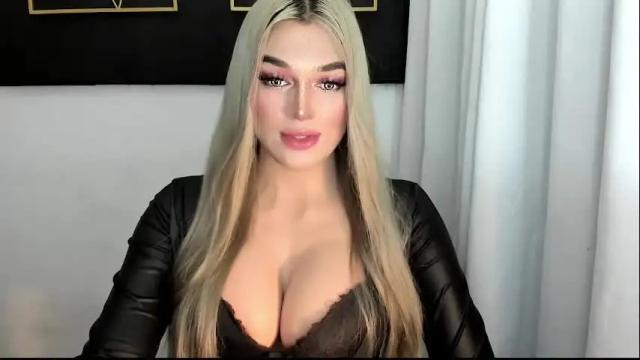 Image 7 of hotstellacumxxx Stream on Chaturbate on 28 days ago