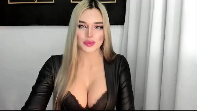Image 12 of hotstellacumxxx Stream on Chaturbate on 4 days ago