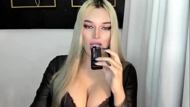 Image 11 of hotstellacumxxx Stream on Chaturbate on 3 months ago