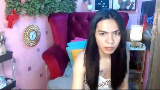 Image 3 of hotsummerx Stream on Chaturbate on 13 months ago