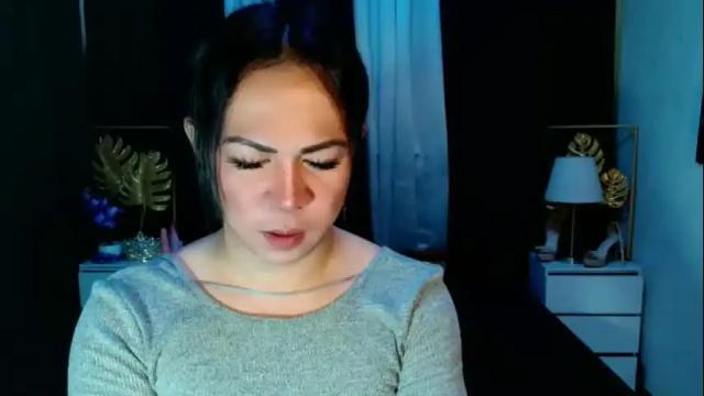 Image 10 of hott_summerr Stream on Chaturbate on 1 month ago
