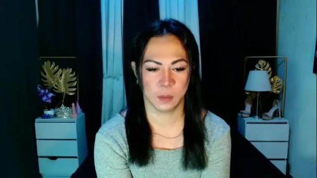 Image 3 of hott_summerr Stream on Chaturbate on 1 month ago