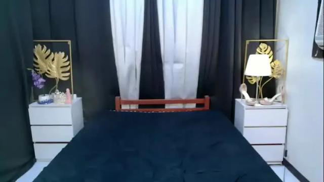 Image 4 of hott_summerr Stream on Chaturbate on 23 days ago