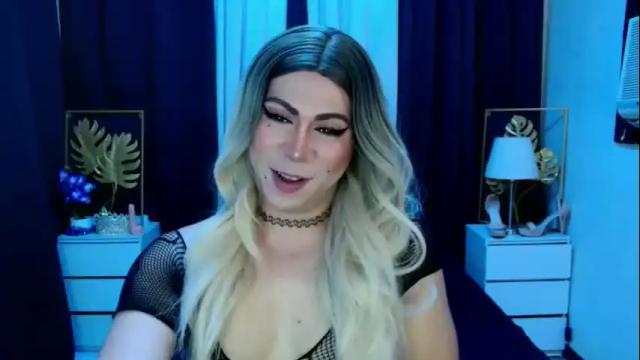 Image 11 of hott_summerr Stream on Chaturbate on 8 days ago