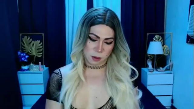 Image 12 of hott_summerr Stream on Chaturbate on 8 days ago