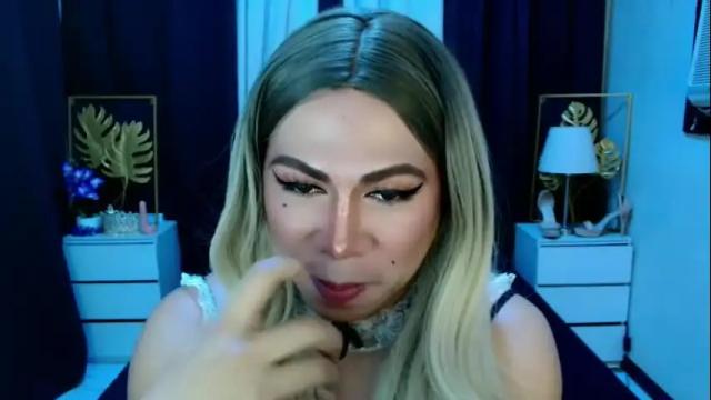 Image 3 of hott_summerr Stream on Chaturbate on 7 days ago