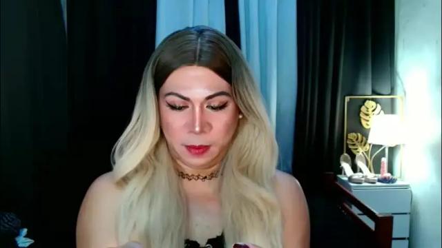 Image 11 of hott_summerr Stream on Chaturbate on 2 months ago