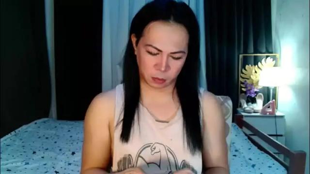 Image 4 of hott_summerr Stream on Chaturbate on 1 month ago