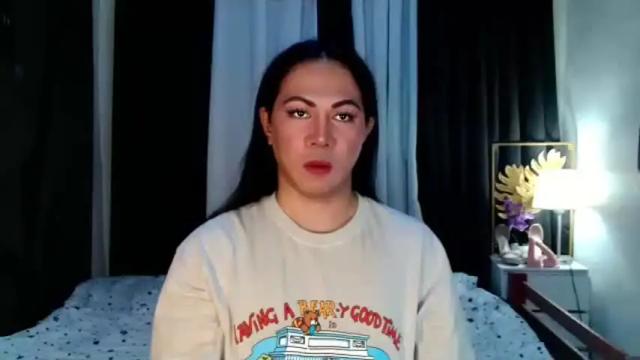 Image 2 of hott_summerr Stream on Chaturbate on 29 days ago
