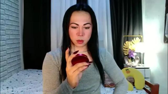 Image 3 of hott_summerr Stream on Chaturbate on 1 month ago