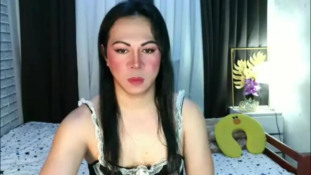 Image 3 of hott_summerr Stream on Chaturbate on 6 days ago