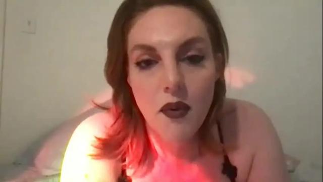 Image 11 of hottgirlginger Stream on Chaturbate on 2 months ago