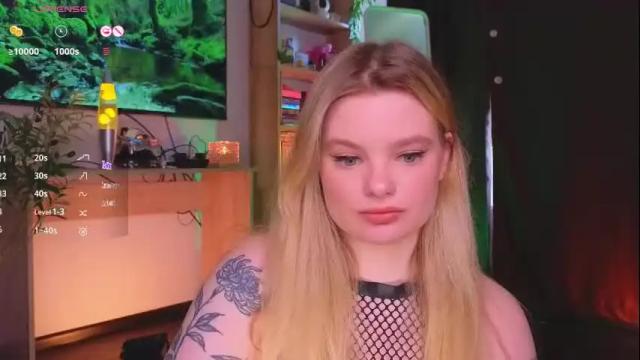 Image 10 of hottie_jane Stream on Chaturbate on 25 days ago