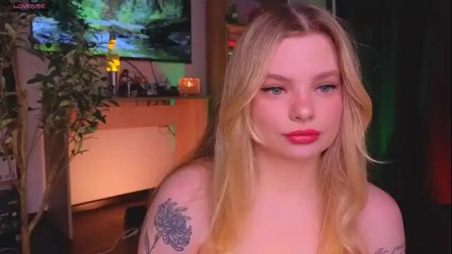 Image 4 of hottie_jane Stream on Chaturbate on 24 days ago