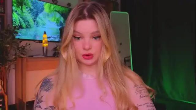Image 2 of hottie_jane Stream on Chaturbate on 12 days ago
