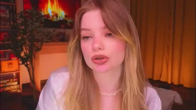 Image 4 of hottie_jane Stream on Chaturbate on 1 month ago