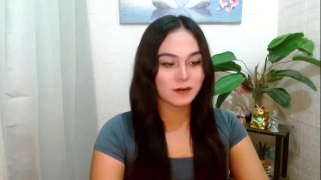 Image 7 of hottie_kiraxxx Stream on Chaturbate on 2 months ago