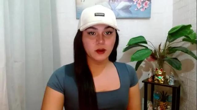 Thumbnail 2, hottie_kiraxxx's Stream at Chaturbate, 2 months ago
