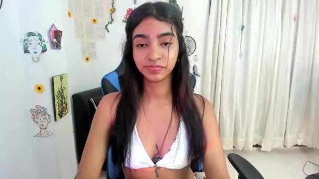 Image 11 of hottie_veronica Stream on Chaturbate on 13 months ago