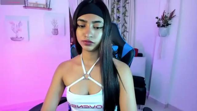 Image 6 of hottie_veronica Stream on Chaturbate on 12 months ago