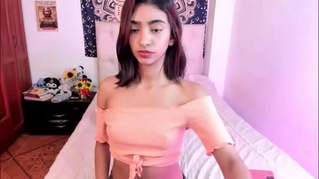 Image 4 of hottie_veronica Stream on Chaturbate on 2 months ago