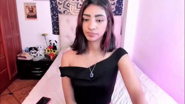 Image 4 of hottie_veronica Stream on Chaturbate on 1 month ago