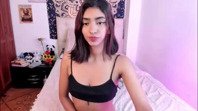 Image 12 of hottie_veronica Stream on Chaturbate on 1 month ago