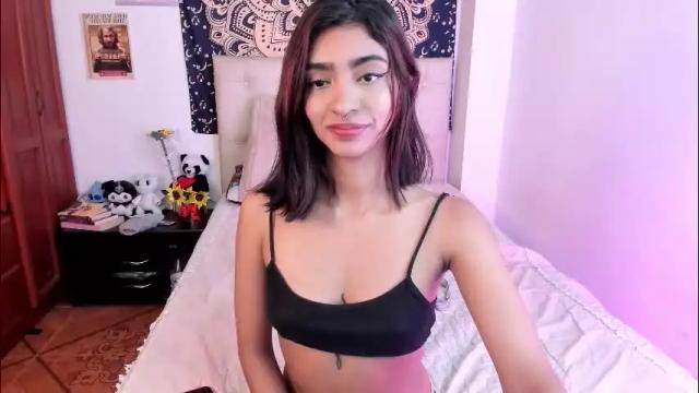 Image 7 of hottie_veronica Stream on Chaturbate on 1 month ago