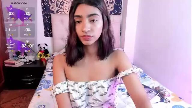 Image 7 of hottie_veronica Stream on Chaturbate on 25 days ago