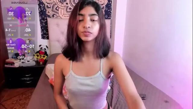 Image 12 of hottie_veronica Stream on Chaturbate on 9 days ago