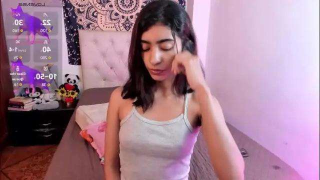 Image 6 of hottie_veronica Stream on Chaturbate on 9 days ago