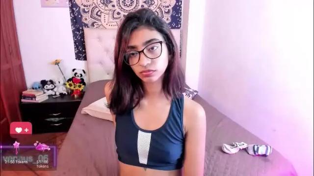 Image 10 of hottie_veronica Stream on Chaturbate on 5 days ago