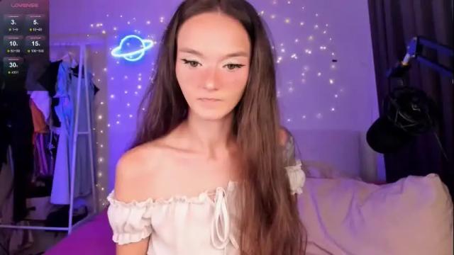 Image 4 of hottiesteverly Stream on Chaturbate on 1 month ago
