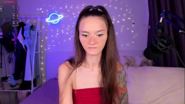 Image 10 of hottiesteverly Stream on Chaturbate on 1 month ago