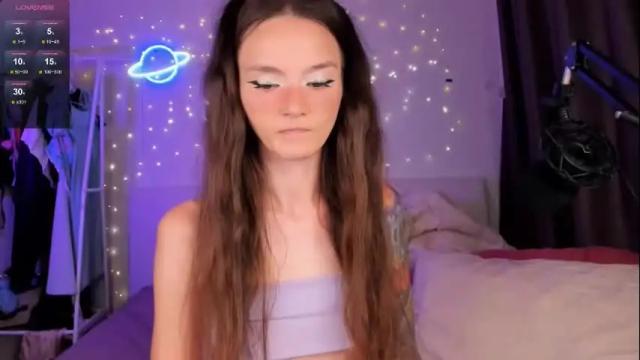 Image 12 of hottiesteverly Stream on Chaturbate on 1 month ago