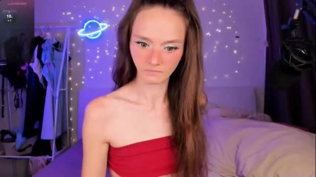 Image 3 of hottiesteverly Stream on Chaturbate on 23 days ago