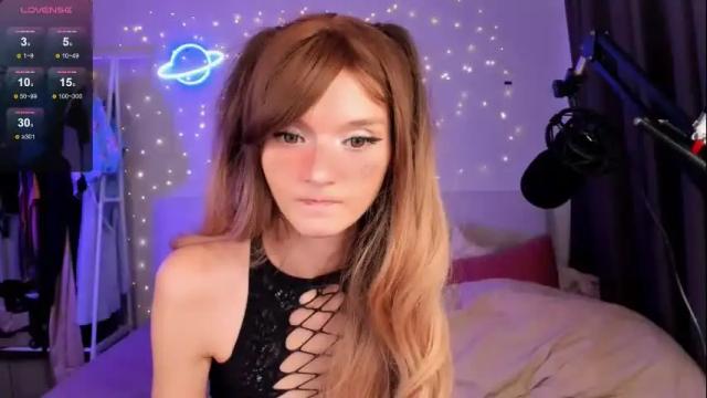 Image 4 of hottiesteverly Stream on Chaturbate on 5 days ago
