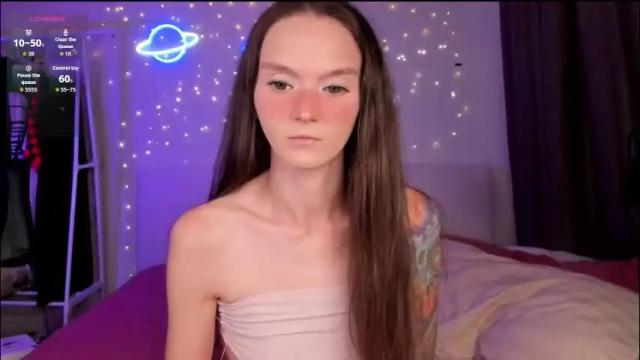 Image 3 of hottiesteverly Stream on Chaturbate on 1 month ago