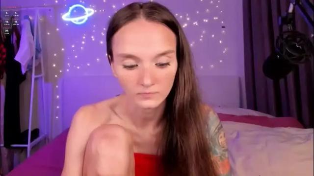 Image 2 of hottiesteverly Stream on Chaturbate on 23 days ago