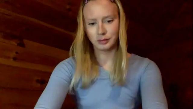 Image 11 of hottransgirlie Stream on Chaturbate on 17 months ago