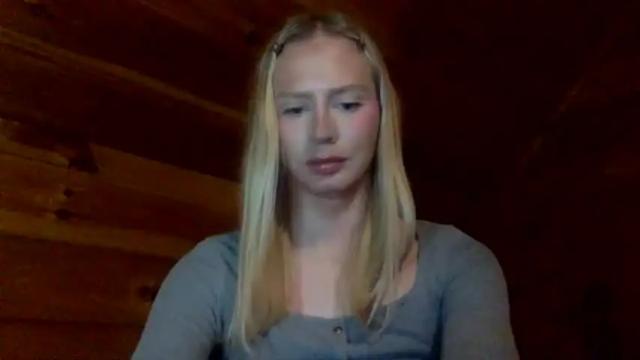 Image 11 of hottransgirlie Stream on Chaturbate on 13 months ago