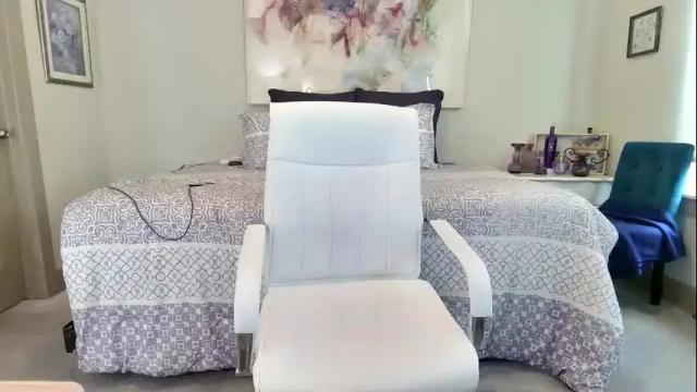 Image 11 of hottxgilf Stream on Chaturbate on 13 days ago