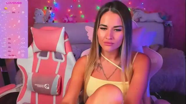 Image 6 of hotty_girls_here Stream on Chaturbate on 5 days ago